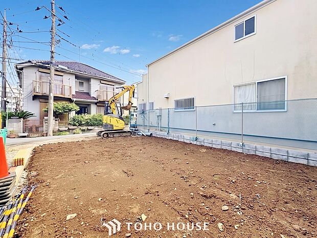 四季折々の変化を楽しめる心地よい場所。時間の経過と共に味わいが出る素敵な空間へ。