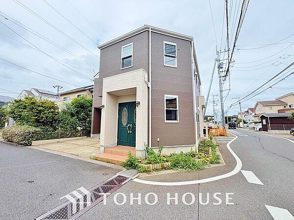 「日常を忘れて」忙しく過ぎゆく日常を置き去るほど、ゆったりした時間が流れる環境です。「快適」は「家」と「街」と「環境」が調和した時に訪れるのだと改めて感じさせてくれます。