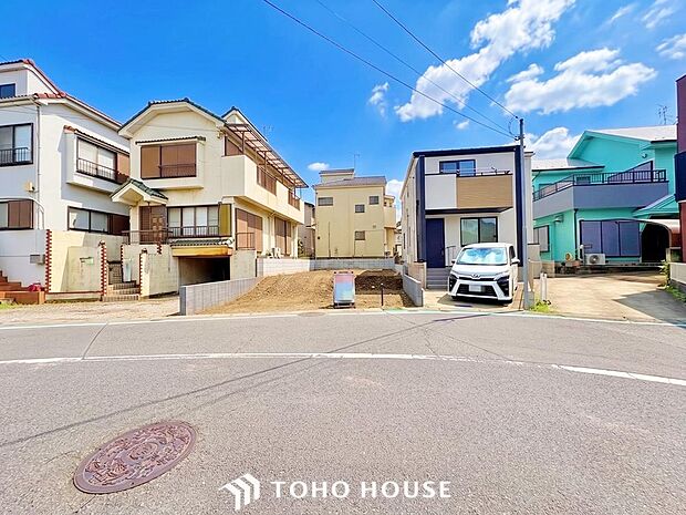 忙しく過ぎゆく日常を置き去るほど、ゆったりした時間が流れる住環境。「快適」は「家」と「街」と「環境」が調和した時に訪れるだと改めて感じさせてくれます。