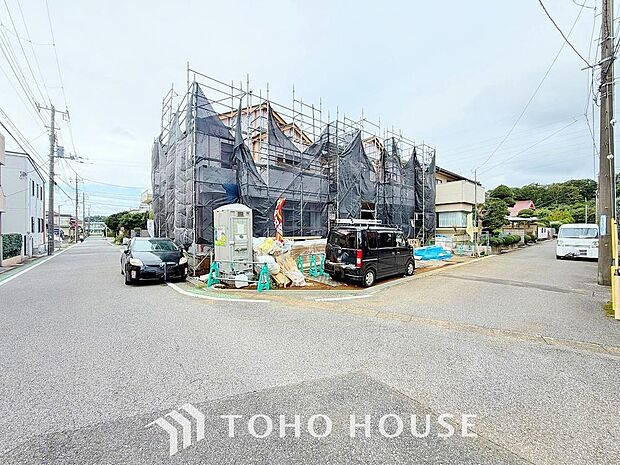 忙しく過ぎゆく日常を置き去るほど、ゆったりした時間が流れる住環境。「快適」は「家」と「街」と「環境」が調和した時に訪れるだと改めて感じさせてくれます。