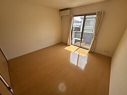 イーストヴィレッヂ 2F 2階1Kのリビング/ダイニング