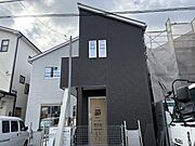 手柄駅より徒歩22分 築1年1ヶ月 2階建の賃貸物件