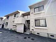 飾磨駅より徒歩12分 築34年6ヶ月 2階建の賃貸物件