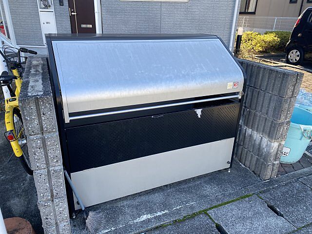 ゴミ捨て場