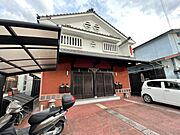 志染駅より徒歩5分 築18年8ヶ月 2階建の賃貸物件