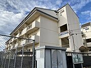 八家駅より徒歩12分 3階 築46年10ヶ月の賃貸物件
