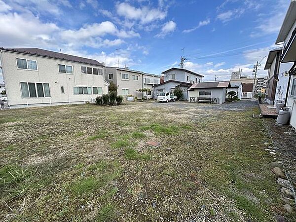 現地(2025年10月)撮影◎建築条件無し◎詳細は、ハウスドゥ  八戸市庁前までお気軽にお問い合わせくださいませ♪