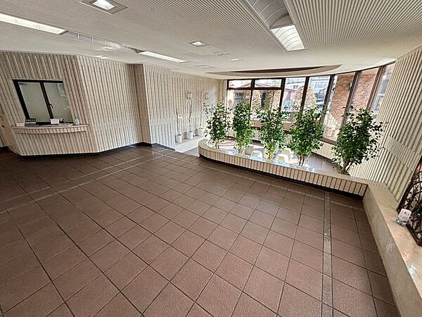 apartment 青森県八戸市大字窪町
地図を見る