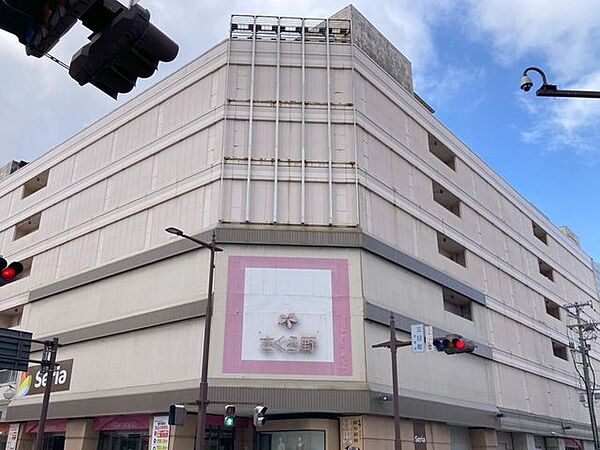apartment 青森県八戸市内丸３丁目
地図を見る