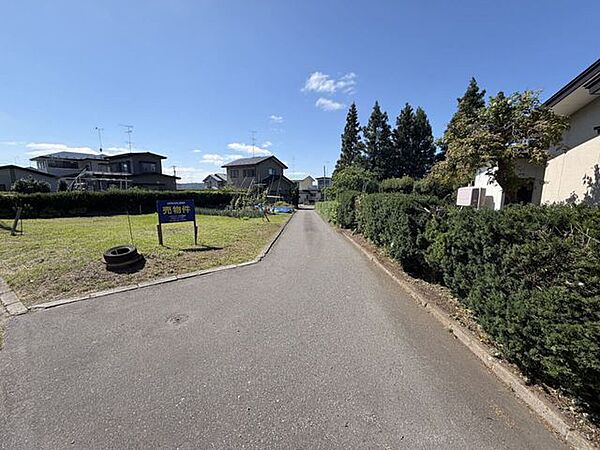 現地(2026年8月)撮影◎建築条件無し◎詳細は、ハウスドゥ  八戸市庁前へお気軽にお問い合わせください♪