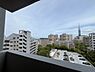 その他：バルコニーからは福岡タワーも見ることができます。