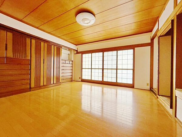 寝室