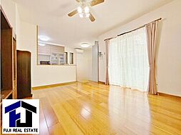 尼崎市常吉１丁目　中古戸建 4LDKのリビング/ダイニング