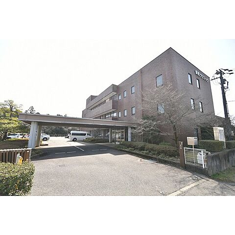 病院「保見クリニックまで1100ｍ」