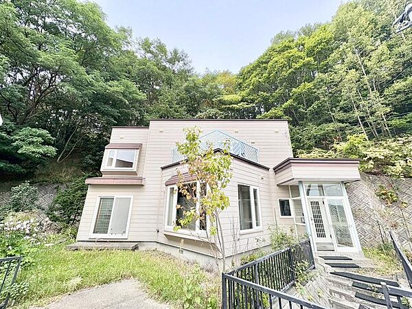 detached 北海道札幌市豊平区美園三条８丁目4番1号