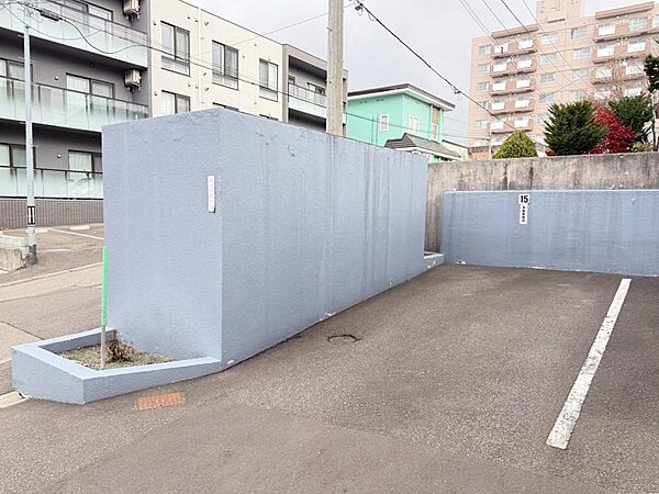 来客駐車場がございます！