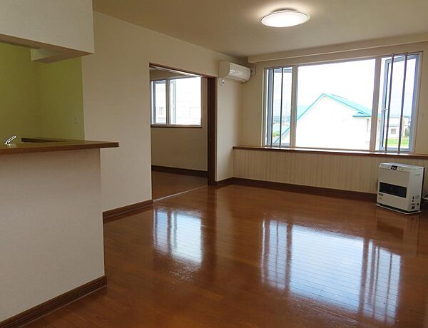 apartment 北海道深川市新光町１丁目8-16
新光町の賃貸情報を見る
物件地図