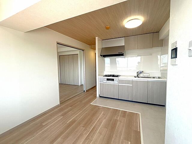 リビング/ダイニング 前橋市昭和町2丁目7-8