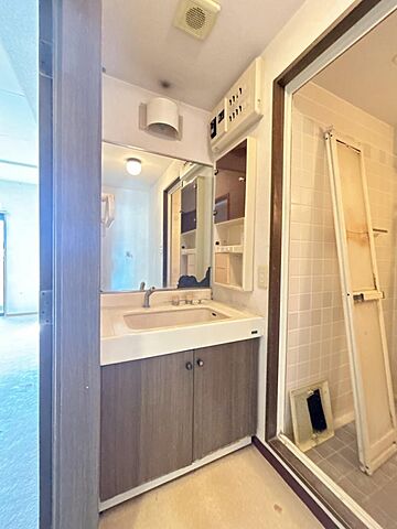 洗面 ナイスアーバン上小出 2階/-