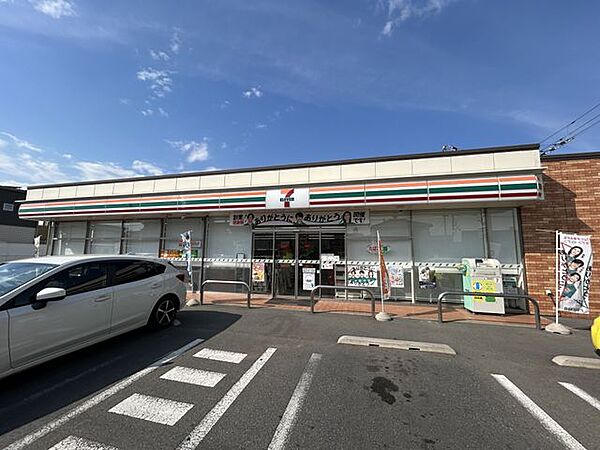 【周辺環境/コンビニ】セブンイレブン前橋昭和町1丁目店様まで400ｍ（徒歩5分）