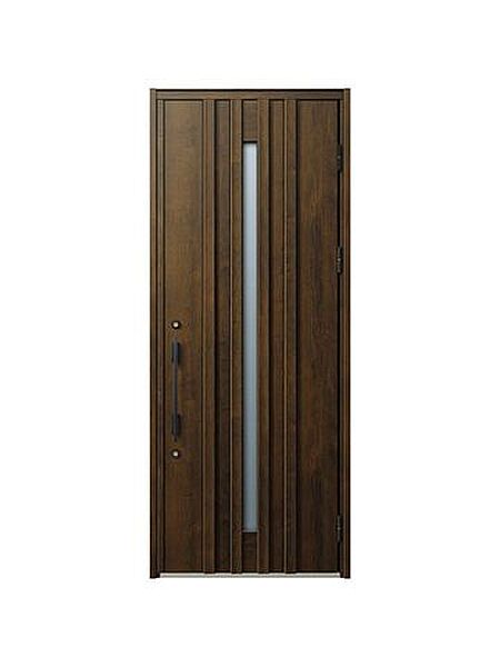 【同仕様写真】玄関ドアは新品に交換します。玄関はおうちの顔とも言える場所なので、おうち全体の印象も大きく変わりそうです。