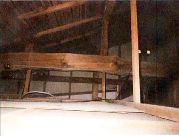 【屋根裏】普段の生活ではなかなか見ることのない小屋裏までしっかりと点検を行いました。
