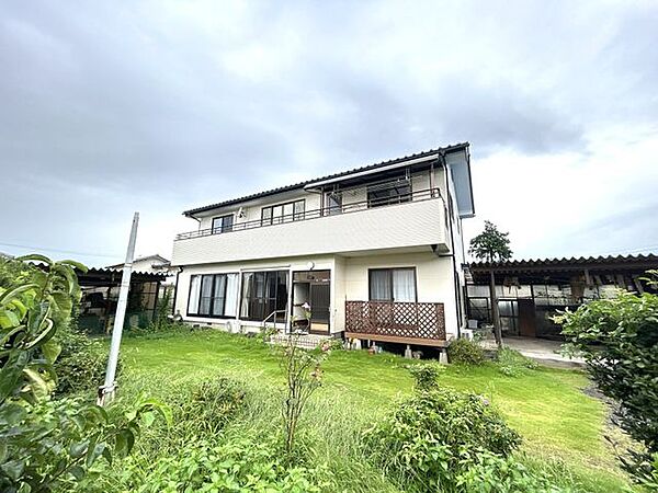 価格には消費税、リフォーム費用を含みます。リフォーム中でもご案内可能。内覧希望の方はお電話ください。