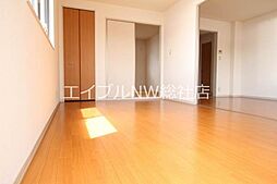 水島臨海鉄道 球場前駅 徒歩11分の賃貸アパート 1階2DKのリビング/ダイニング