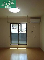 水島臨海鉄道 西富井駅 徒歩18分の賃貸アパート 2階1LDKのリビング/ダイニング