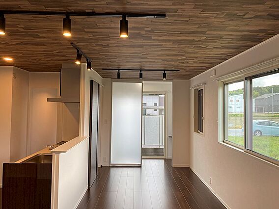 リッシュ_内装_1