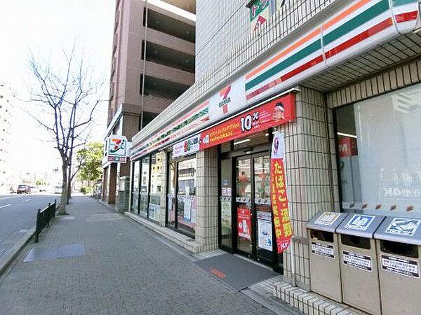 画像24:【コンビニエンスストア】セブンイレブン 吹田広芝町北店まで208ｍ