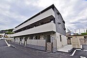 南小倉駅より徒歩22分 築4年6ヶ月 3階建の賃貸物件