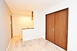 BraveBase戸畑（ブレイブベース戸畑） 102 1階1LDKのリビング/ダイニング