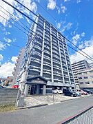 ロイヤルエレガンス８０ 13階 築23年11ヶ月の賃貸物件