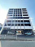 門司駅より徒歩12分 築1年7ヶ月 8階建の賃貸物件