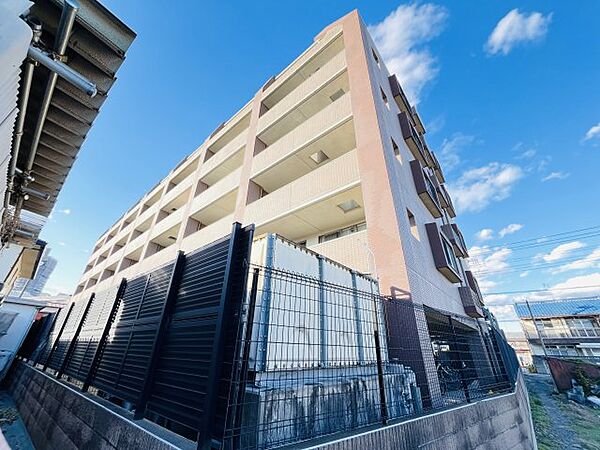 apartment 埼玉県熊谷市末広2丁目
地図を見る
