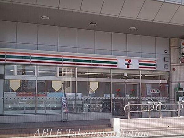 画像26:セブンイレブン高松瓦町駅東口店 250m