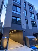 目黒駅より徒歩8分 2階 築5年10ヶ月の賃貸物件