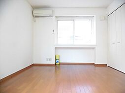 フロイデ 1階ワンルームのリビング/ダイニング