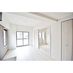 イルミナーレ学大 3階1LDKのリビング/ダイニング