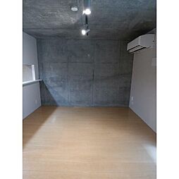 Nemo柿の木坂 1階2LDKのリビング/ダイニング