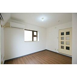 ハイタウン自由が丘 4階1Kのリビング/ダイニング