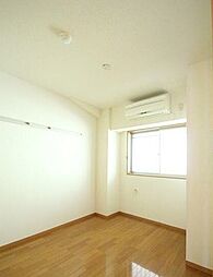 モニュメントスクウェア　参番館 1階3LDKのリビング/ダイニング