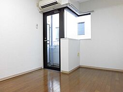 ティアロレジデンス 2階ワンルームのリビング/ダイニング