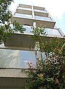 神泉駅より徒歩2分 4階 築16年11ヶ月の賃貸物件