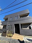 三軒茶屋駅より徒歩4分 1階 築1年の賃貸物件