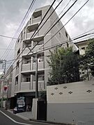 上町駅より徒歩5分 1階 築18年1ヶ月の賃貸物件