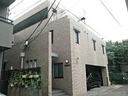 三軒茶屋駅より徒歩10分 1階 築33年8ヶ月の賃貸物件