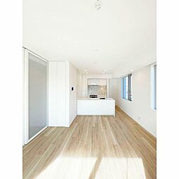 Mトリアノン 8階2LDKのリビング/ダイニング