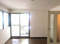 自由が丘アルジャンポルト 1階ワンルームのリビング/ダイニング